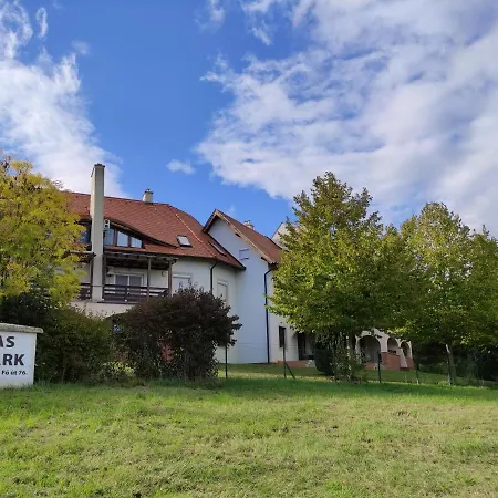Korisfa Apartmán *